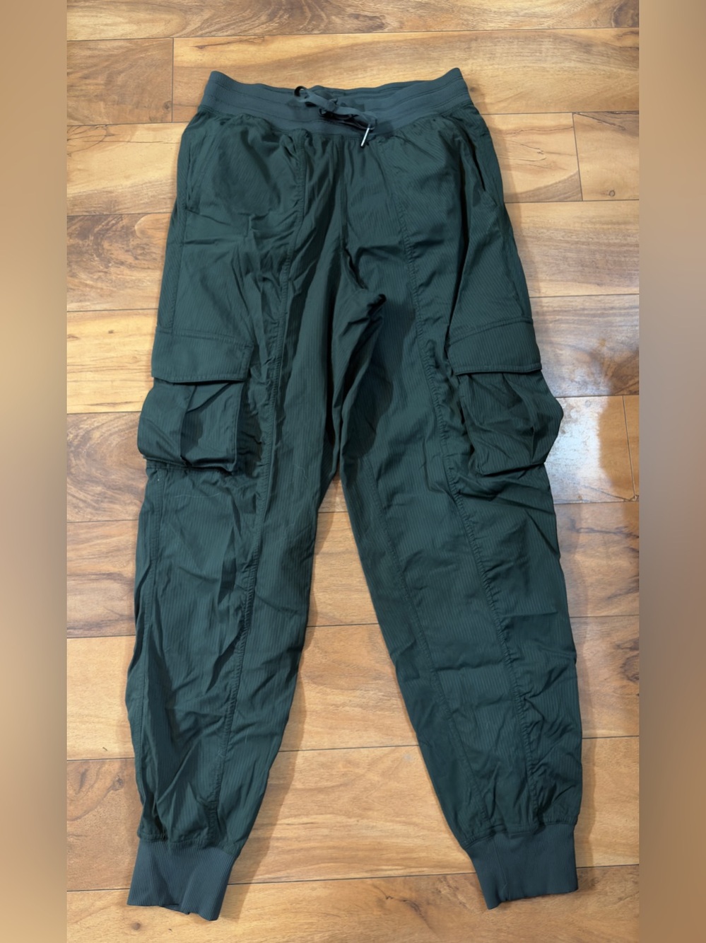 Lululemon Dance Studio Relaxed Fit Mid Rise Cargo Jogger Green XS Yoga Gym